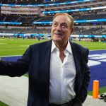 Al Michaels did not avoid betting discussion on ‘TNF’ amid NBA scandal