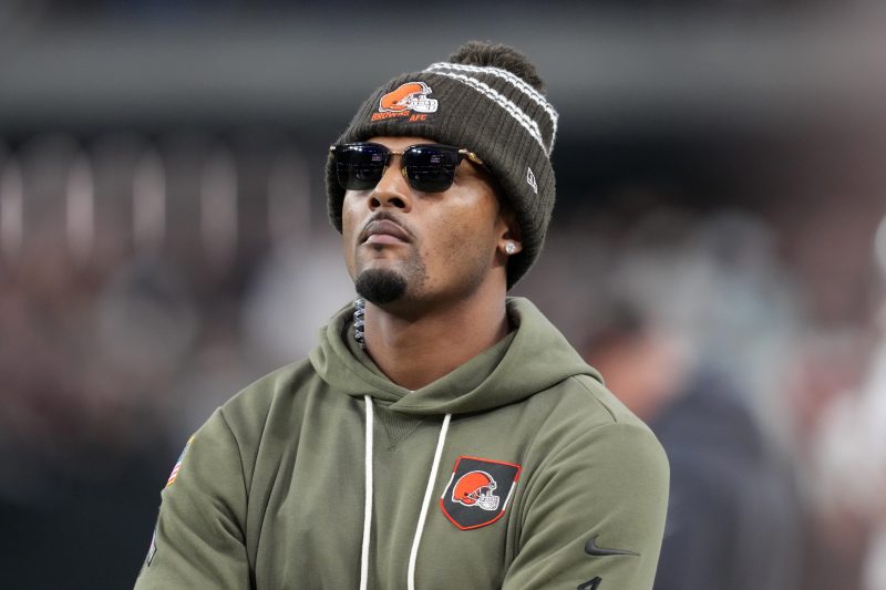 Browns appear to be keeping controversial QB for 2026 season. Why?