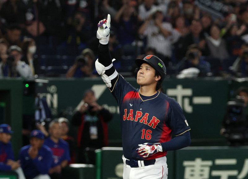 Which WBC teams have clinched a spot in the quarterfinals?